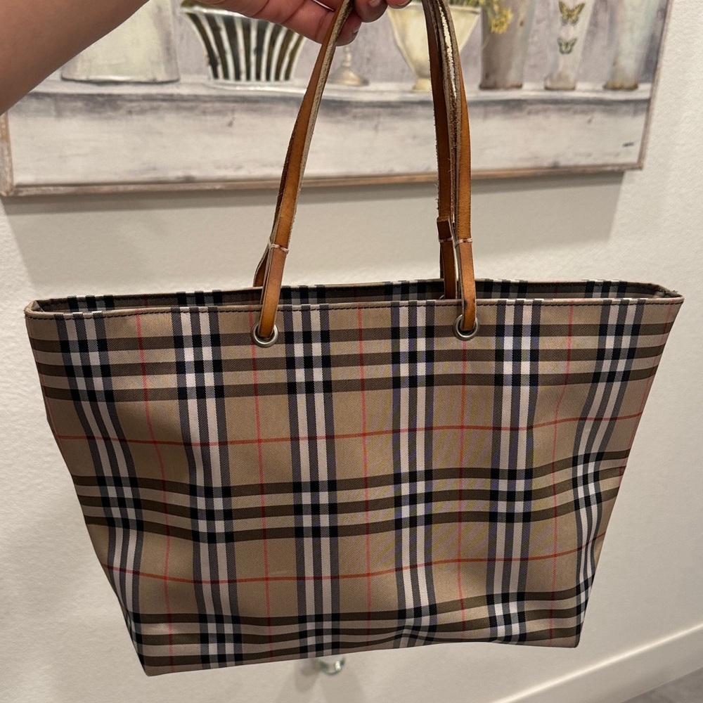 VINTAGE NOVA CHECK BURBERRY TOTE